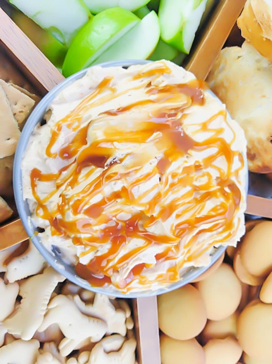 Caramel Pumpkin Fluff Dip with fruit