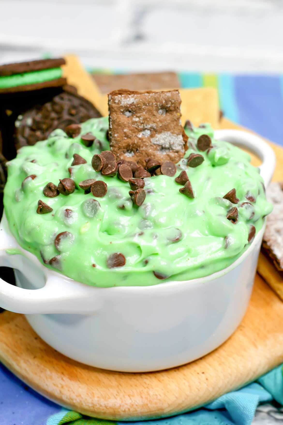 easy cream cheese chocolate chip dip made with mint and mini chocolate chips 