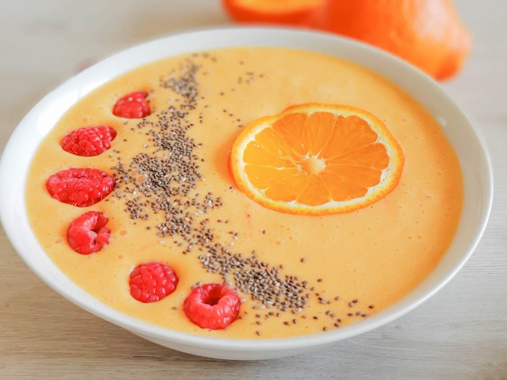 Sunshine smoothie bowl in orange