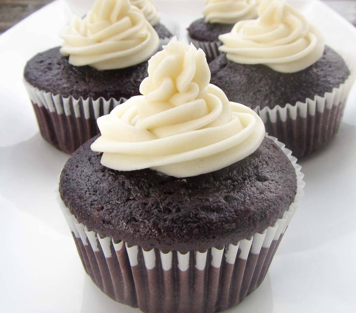 one bowl chocolate cupcakes that are easy, moist and as close as never fail as you can get.