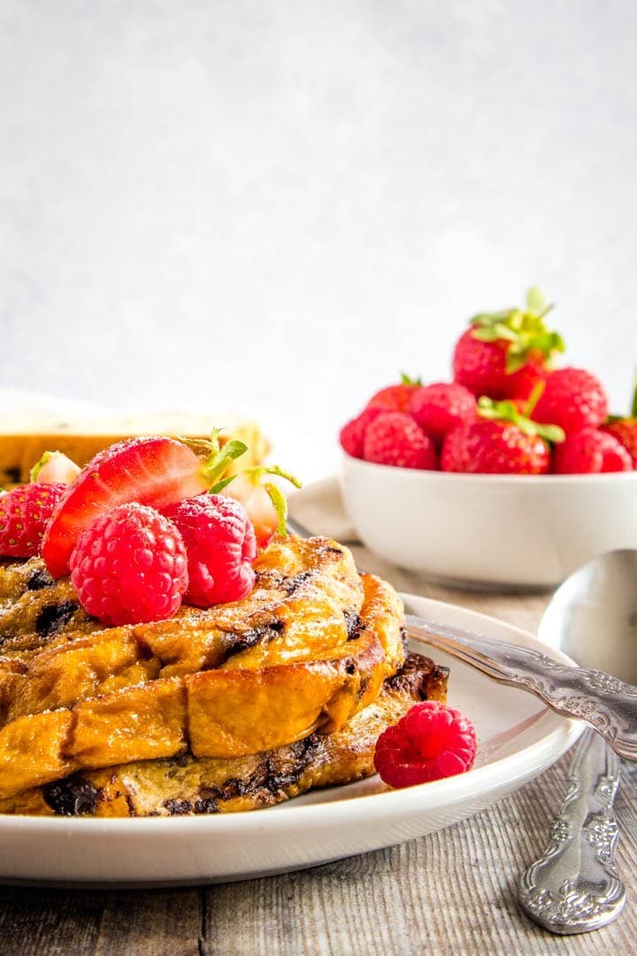 French Toast recipe Easy brioche french toast with berries