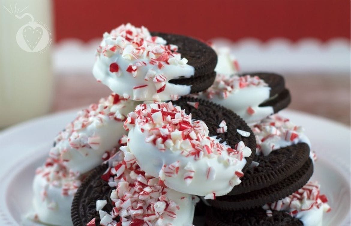 Peppermint Bark Oreos by Totally the Bomb