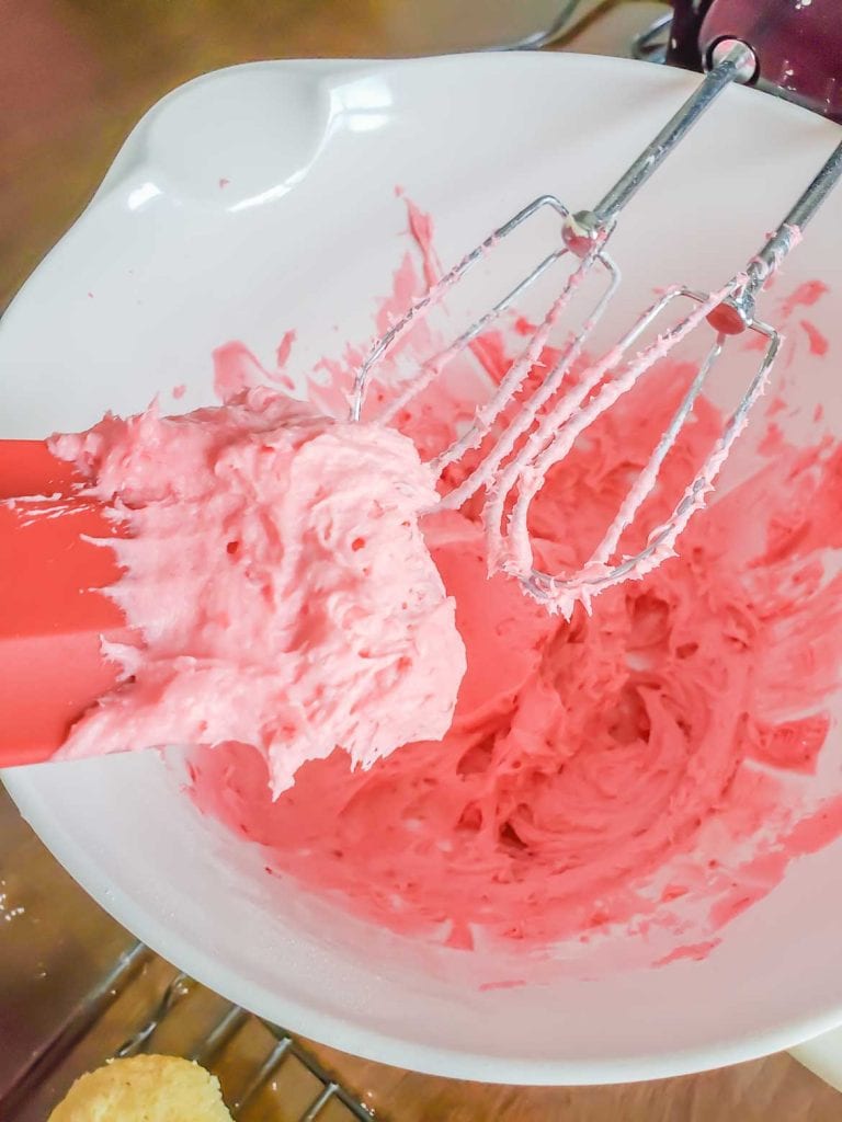 raspberry buttercream frosting