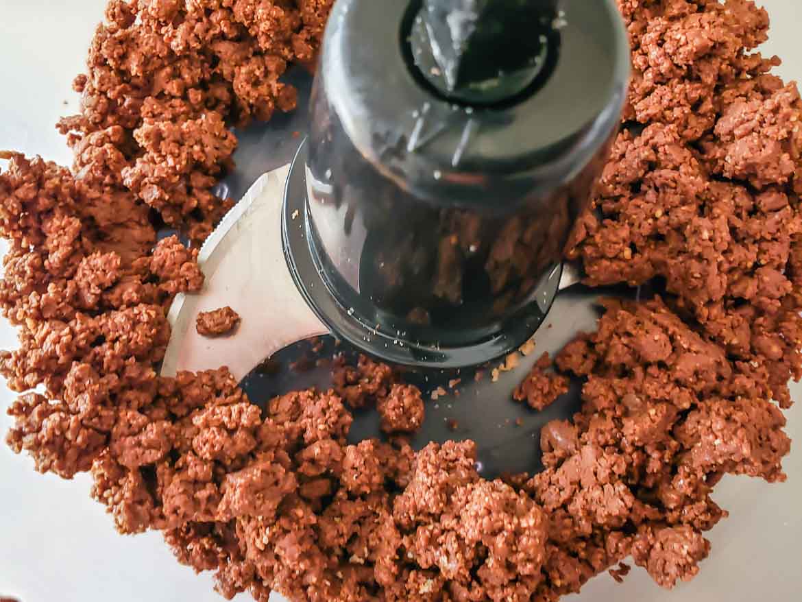 making chocolate almond butter in the food processor