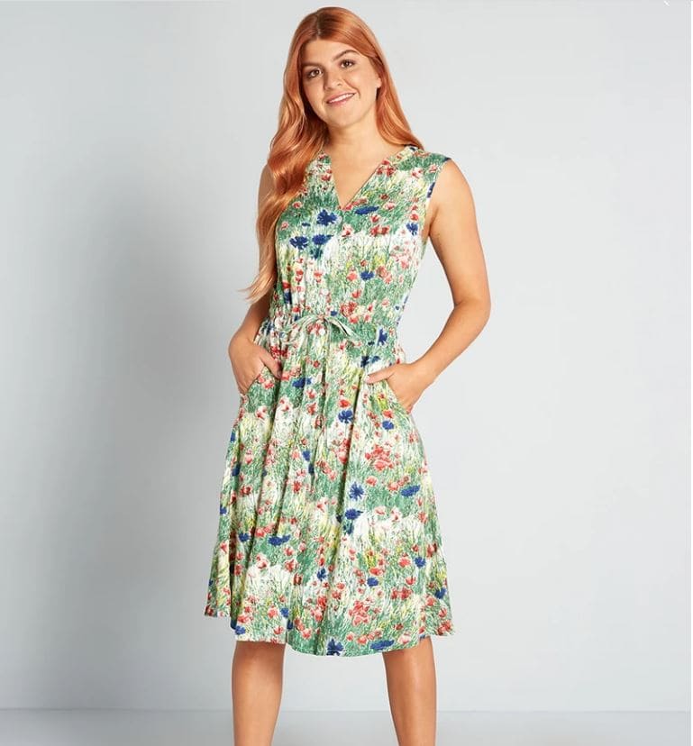 15 Flattering Summer Dresses for a Big ...