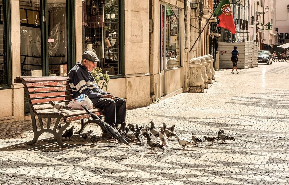 Alternatives for Caring for Your Aging Parents - elderly man on a park bench