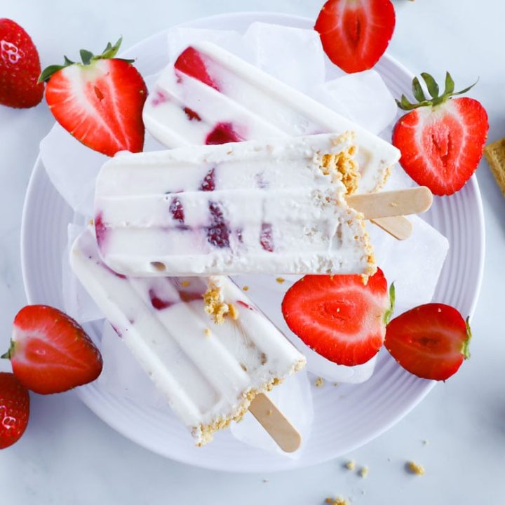 Strawberry Cheesecake Popsicles with Greek Yogurt and Cream Cheese