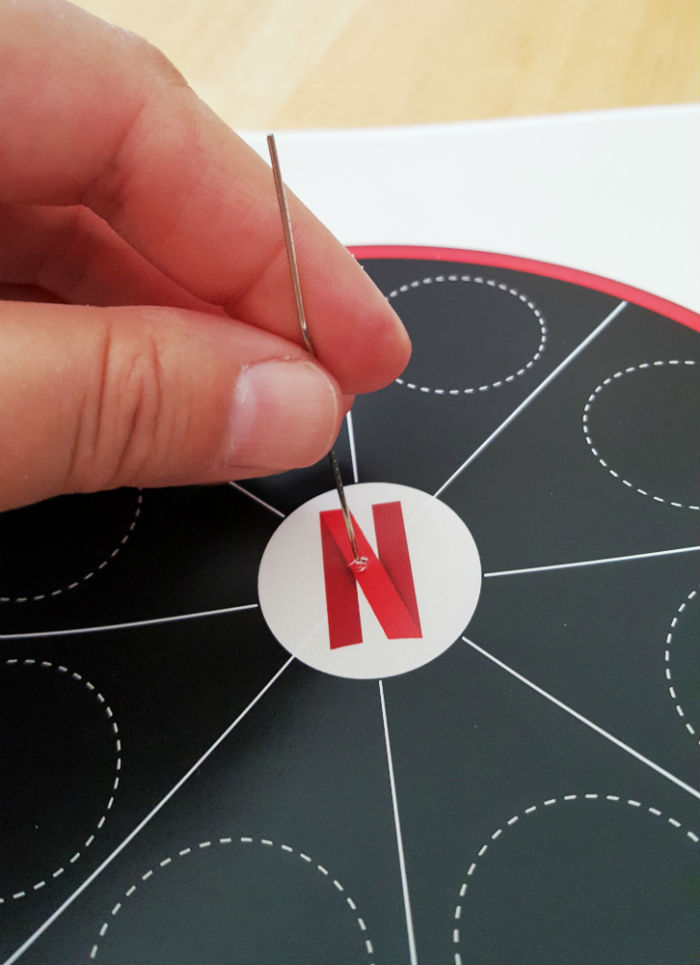 Netflix spinner paper clip ready through paper