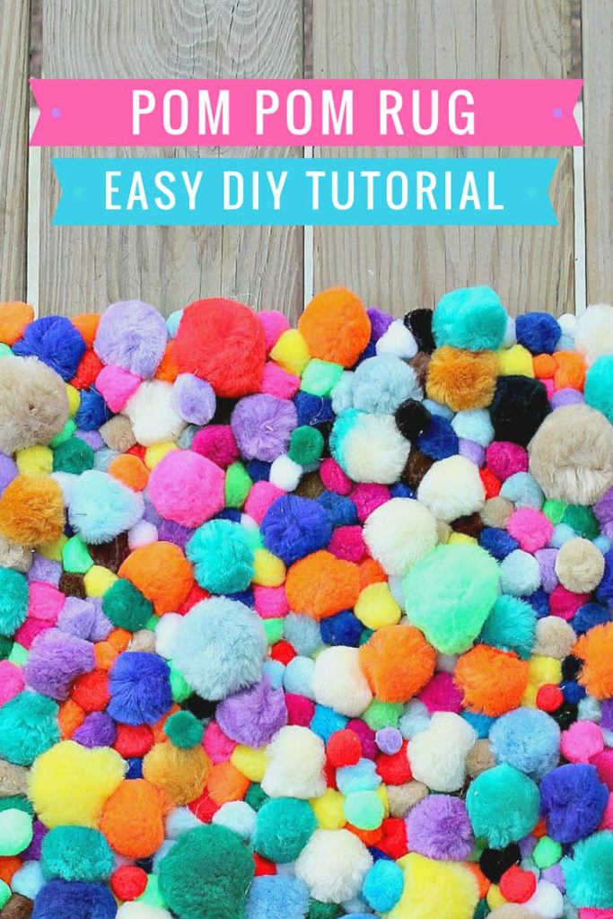pom pom rug diy tutorials | How to make a pom pom rug | pom pom rug instructions | yarn pom pom rug diy |