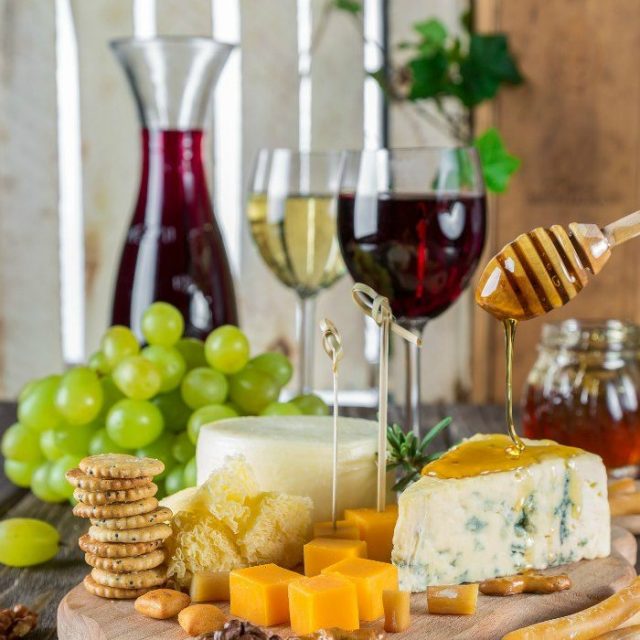 Try the Zzysh Wine Preserver to Keep Wine Fresh After Opening